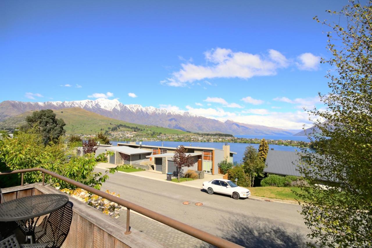 Earnslaw Central Views A Queenstown Exterior photo
